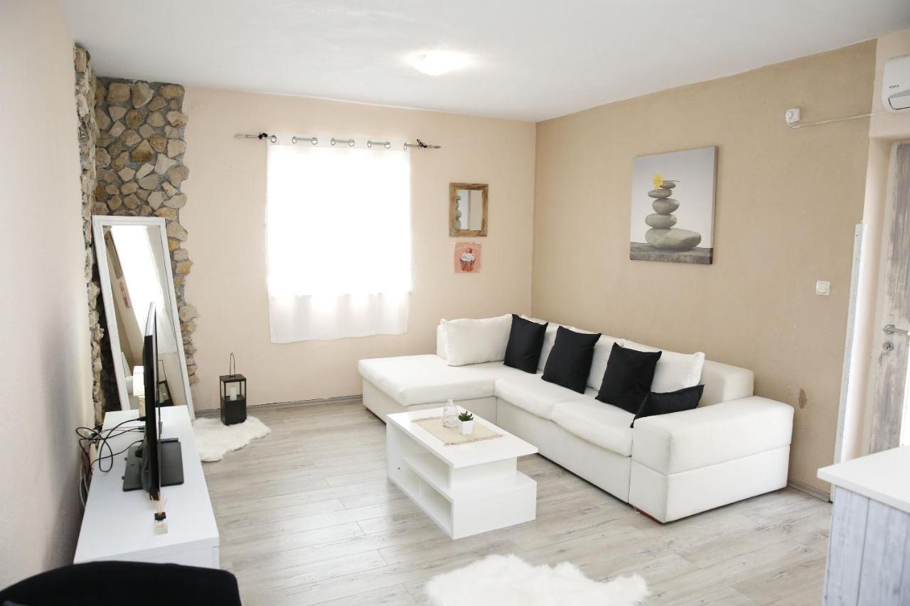 Apartment Tina Vodice Luaran gambar